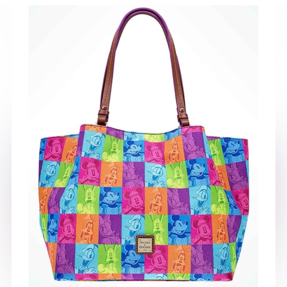 beautiful RARE Dooney & Bourke Disney 2017 (only!) “Pop Art” Flynn shoulder bag